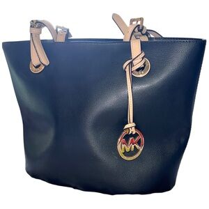 Michael Kors Black Purse SOLD